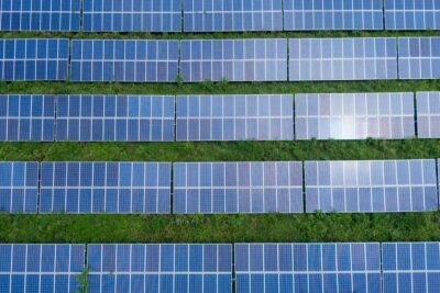 Agrivoltaïsme : visite du site expérimental EVAPORE | ADEME